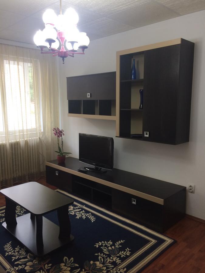 Voxx Apartment Orşova Extérieur photo