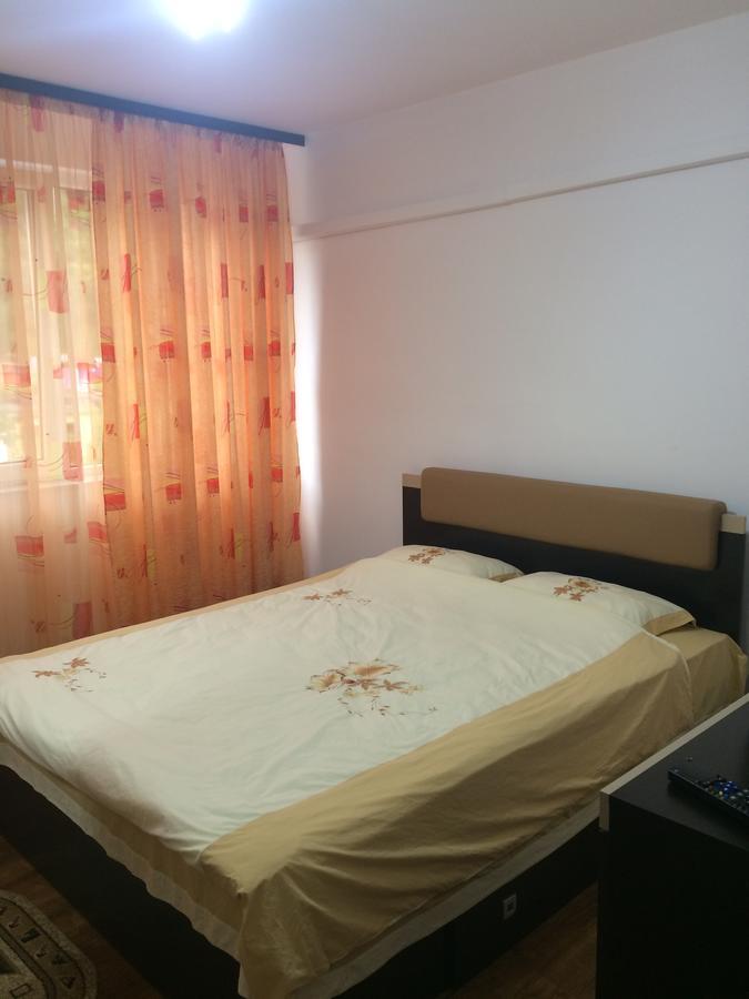 Voxx Apartment Orşova Extérieur photo
